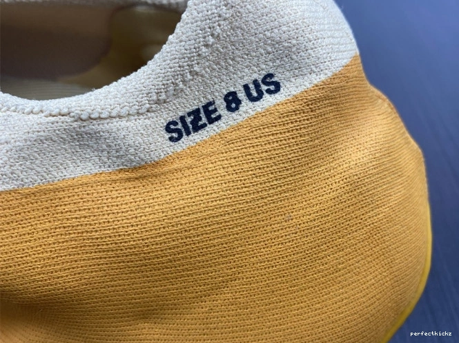 GW5353 Adidas Yeezy Sulfur Knit RNR 0811